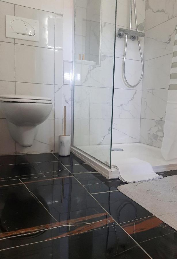 Sibenik Style Suites Екстериор снимка