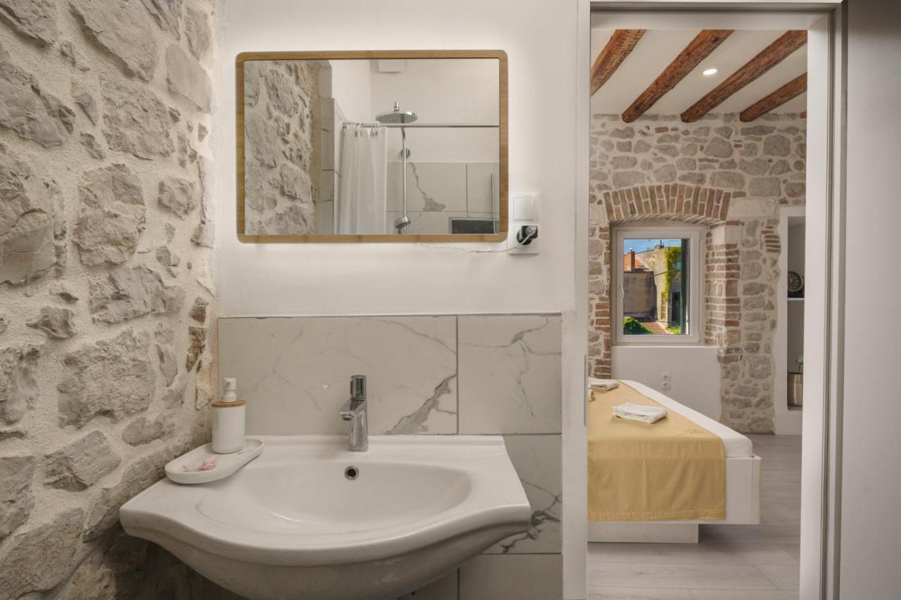 Sibenik Style Suites Екстериор снимка