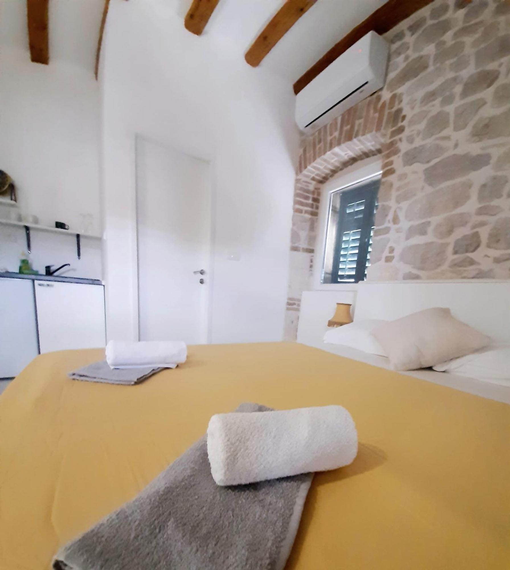 Sibenik Style Suites Екстериор снимка