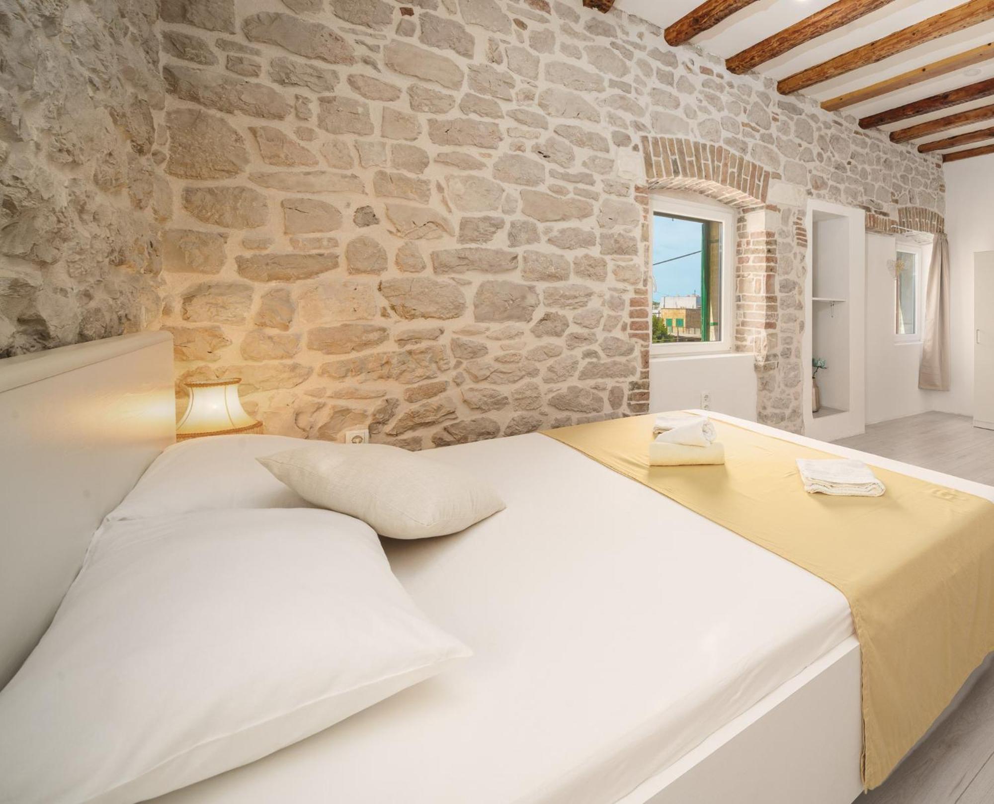 Sibenik Style Suites Екстериор снимка